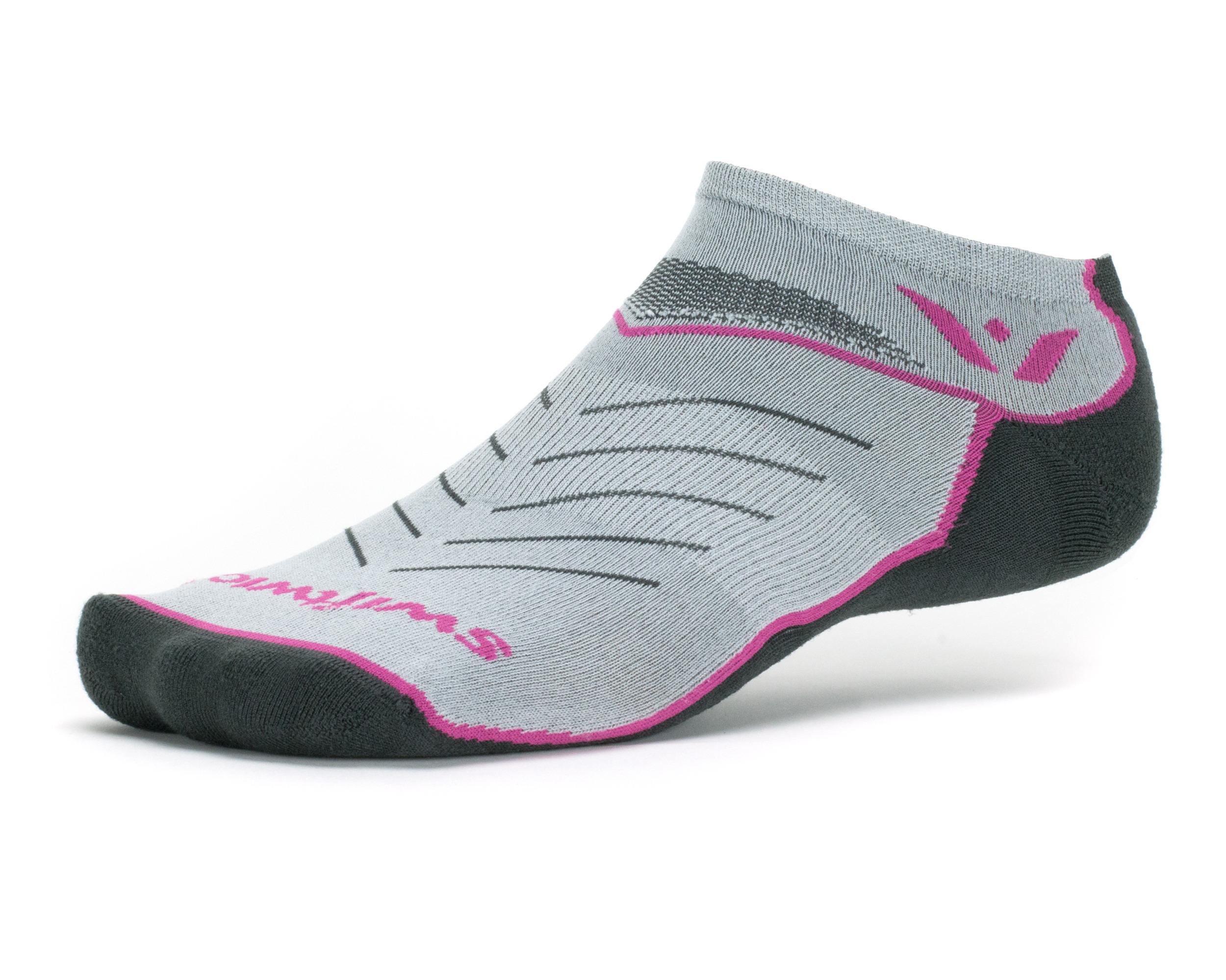 18Birdies Pairs with Swiftwick for May DreamGames